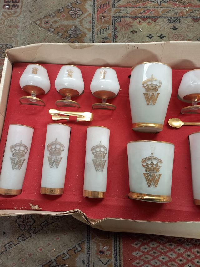 Antico set di bicchieri vintage