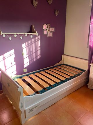 Dormitorio infantil / juvenil