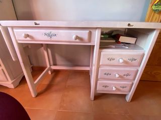 Dormitorio infantil / juvenil