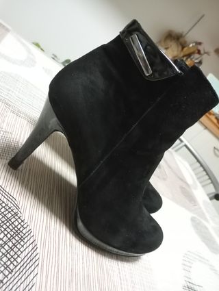 Tronchetti Calpierre n39 neri