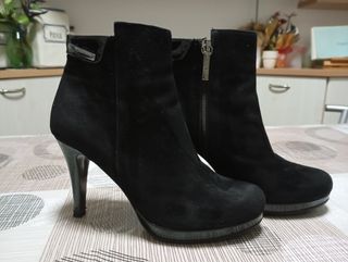 Tronchetti Calpierre n39 neri