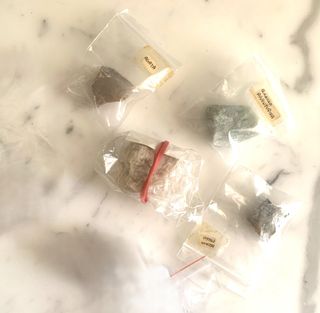 Set di 16 minerali da collezione