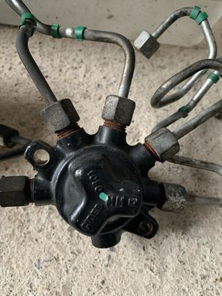 Bomba common rail  delphi renault 1.5dci