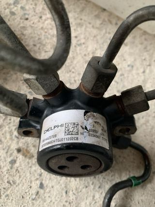 Bomba common rail  delphi renault 1.5dci