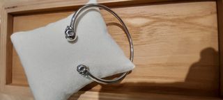 Brazalete calaveras de plata