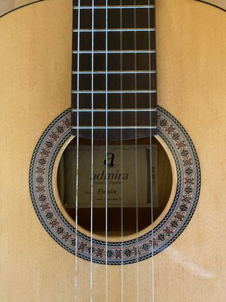 Guitarra española Admira