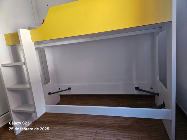 Litera de madera blanca 1,60 de alto 2,03 de largo