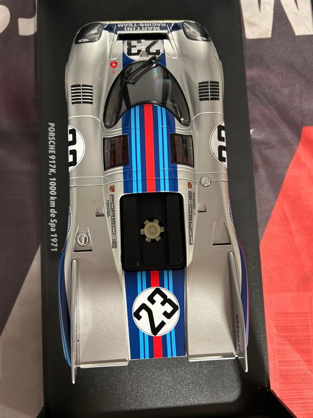 Porsche 917 Martini escala 1:18