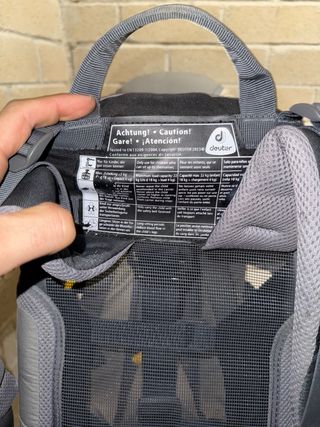 Mochila portabebés deuter SIN parasol