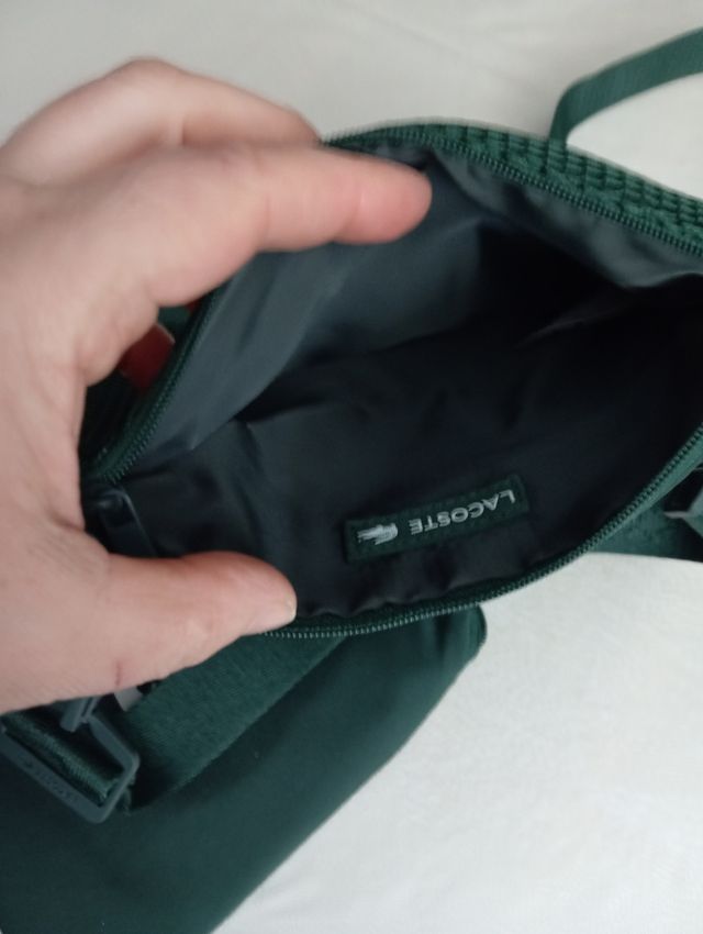 Bandolera Lacoste auténtica