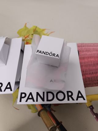 Cajitas y bolsas de Pandora