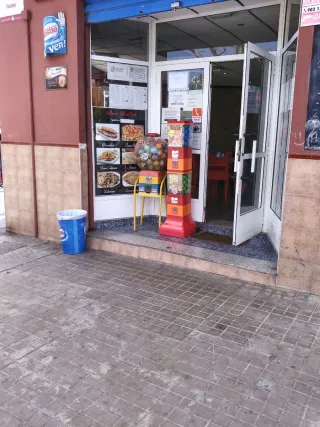 INGRESOS EXTRA,MÁQUINAS DE BOLAS E INFANTILES