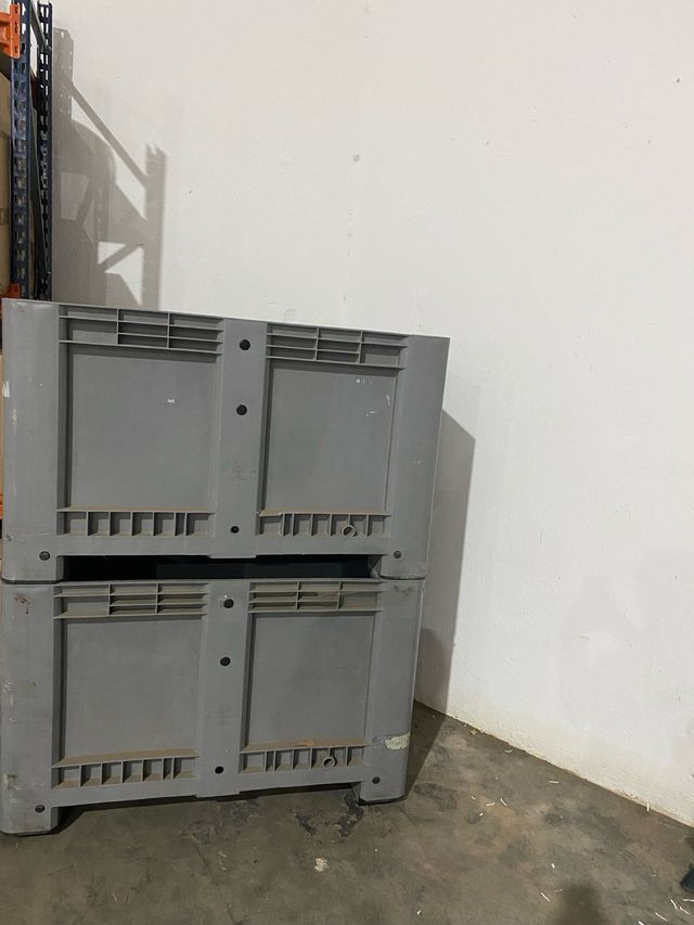 Contenedor de plástico de 1000x1200