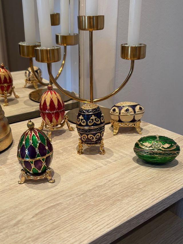 Huevos estilos FABERGE