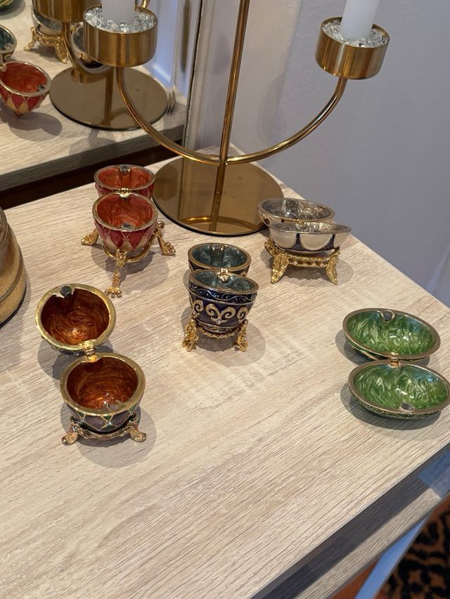 Huevos estilos FABERGE