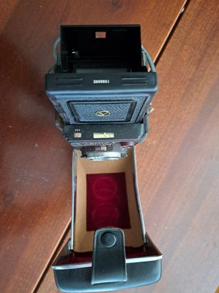 Antica macchina fotografica Yashica