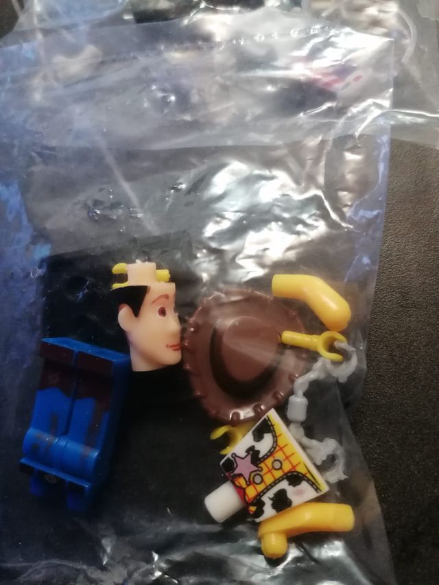 4 Muñecos Batman, Robin, Buzz y Woody