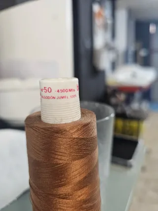 HILOS MADEIRA MATE para Bordar 100% algodón