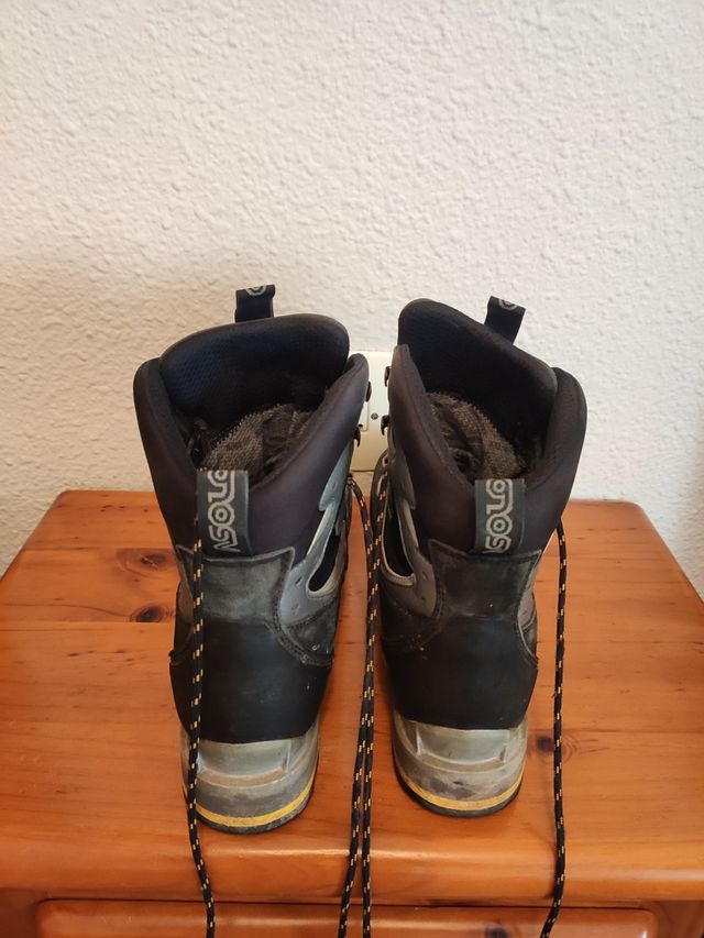 Botas de alpinismo ASOLO semirrigidas 