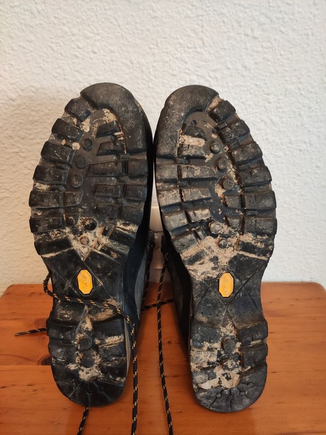 Botas de alpinismo ASOLO semirrigidas 