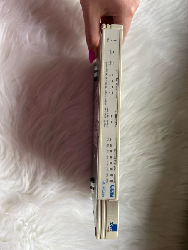 Hub TP4 combo 10/100