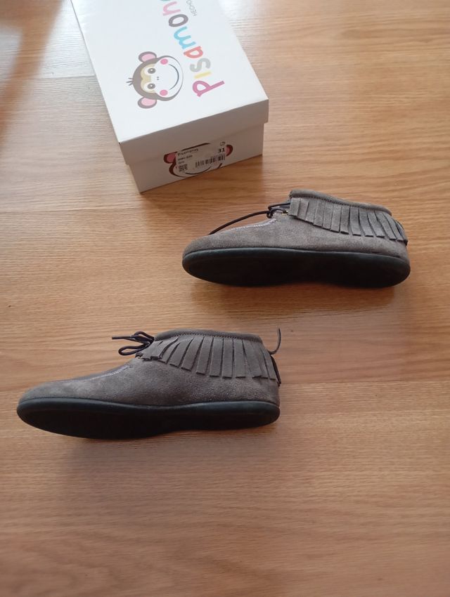 Botitas mohicano grises Pisamonas