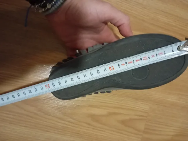 Botitas mohicano grises Pisamonas