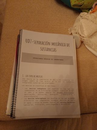 Lote de libros Grado Medio Farmacia y Parafarmacia