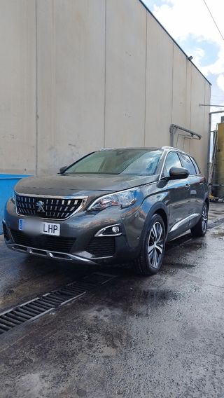 Peugeot 5008 2020