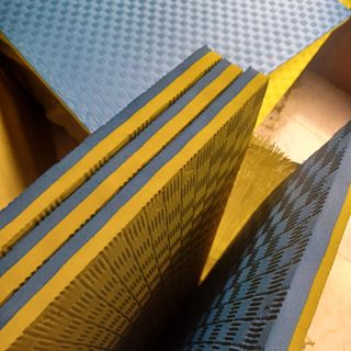 Suelo contra caídas, deporte, artes marciales...