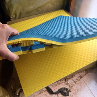 Suelo contra caídas, deporte, artes marciales...