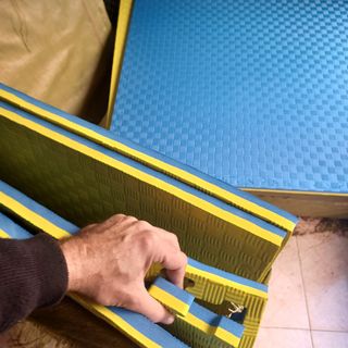 Suelo contra caídas, deporte, artes marciales...