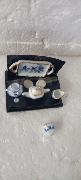 MINIATURE CASA DELLE BAMBOLE REUTTER