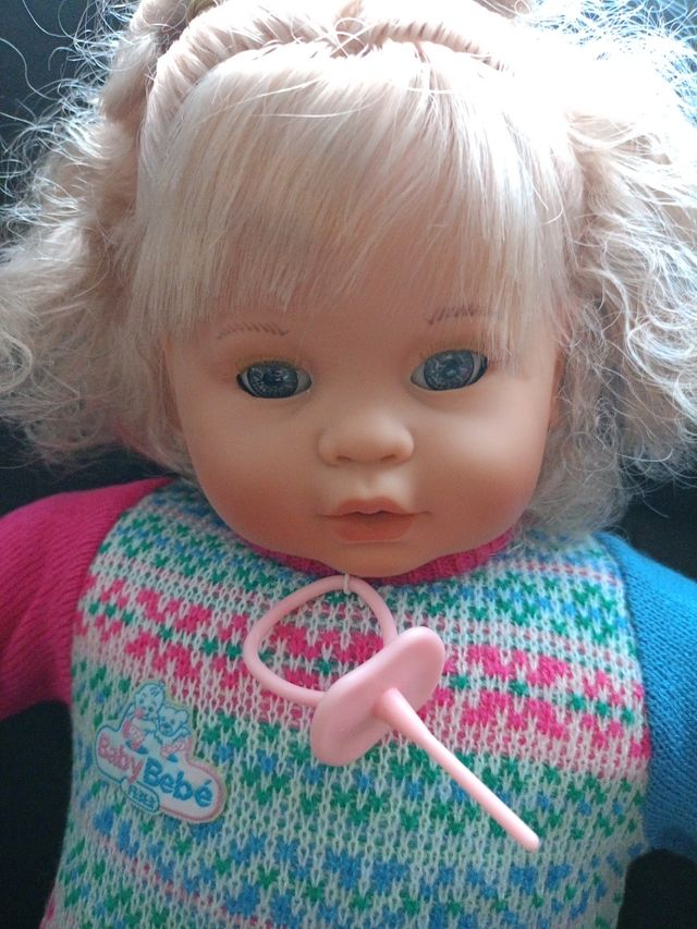 Muñeca bebe Feber nueva
