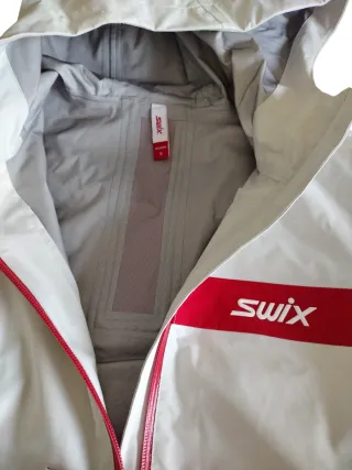 Chaqueta Swix Surmount All Weather Shell – ¡NUEVA❗
