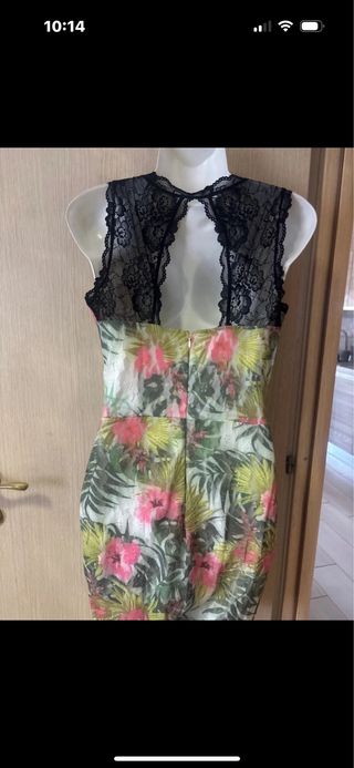 Vestito pizzo e fiori Guess
