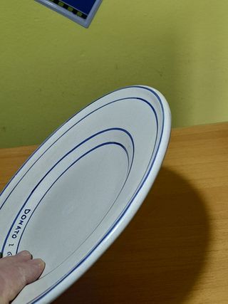 PIATTO ESPOSITORE IN MAIOLICA VINTAGE