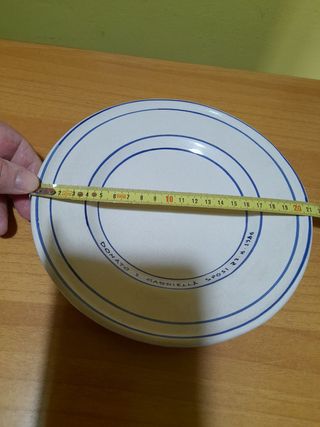 PIATTO ESPOSITORE IN MAIOLICA VINTAGE