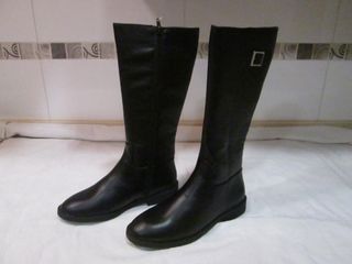 BOTAS ALTAS DE MUJER NUMERO 37