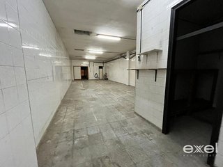 Local comercial en venta en Sant Joan Despí