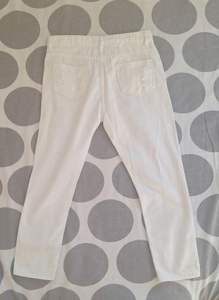 Pantalón vaquero roto blanco