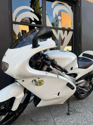 APRILIA RS 125 1996 CULO AVISPA .