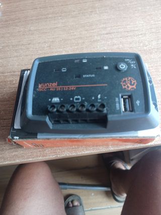 Regulado paca solar xunzel 12 y 24v 15 amperios