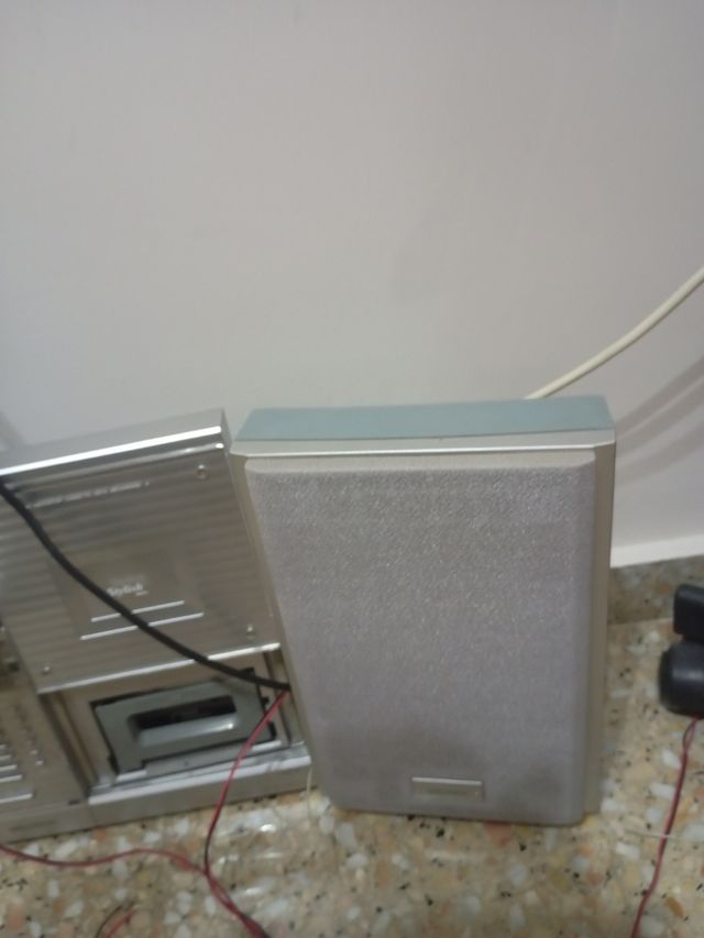 Minicadena de música