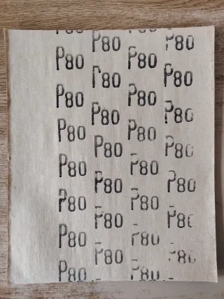 3 LIMPIADOR VENTANAS + 4 LIJAS DE PAPEL + 2 BROCAS