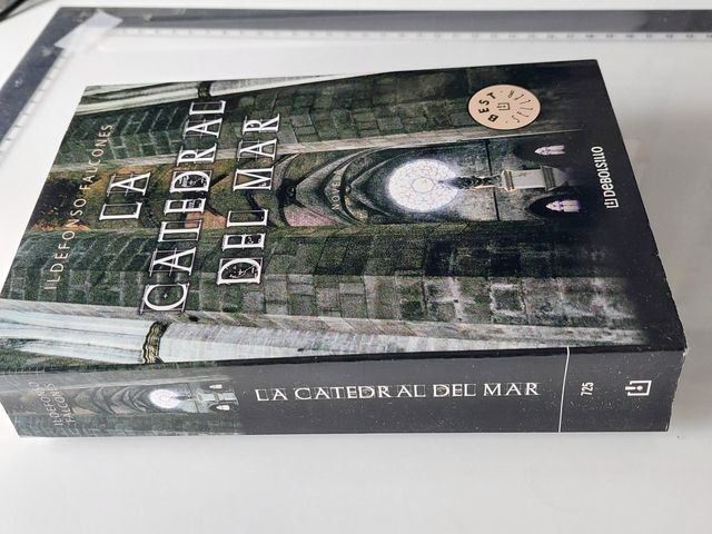 La Catedral Del Mar (Spanish Edition)