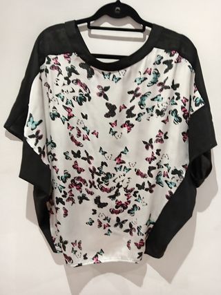 Blusa mariposas