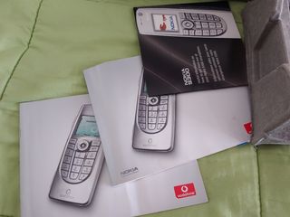 NOKIA 9300 CON CAJA Y ACCESORIOS