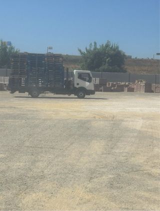 Se limpiam naves trasteros campos