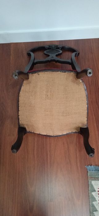 Antigua silla descalzadora